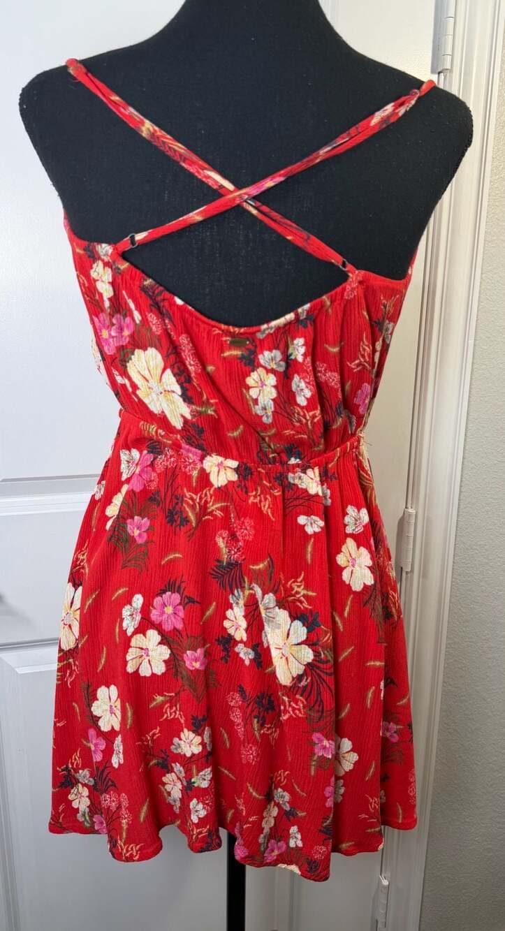 O'Neill Red Floral Cowl Neck Mini Dress Size M - Picture 6 of 6